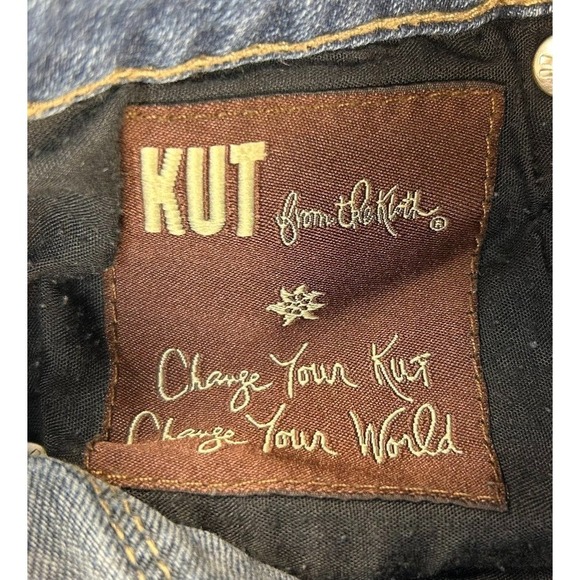 Kut from the Kloth Button Flap Pocket Jeans Sz 6 Dark Wash Grunge Embroidered - Picture 3 of 10